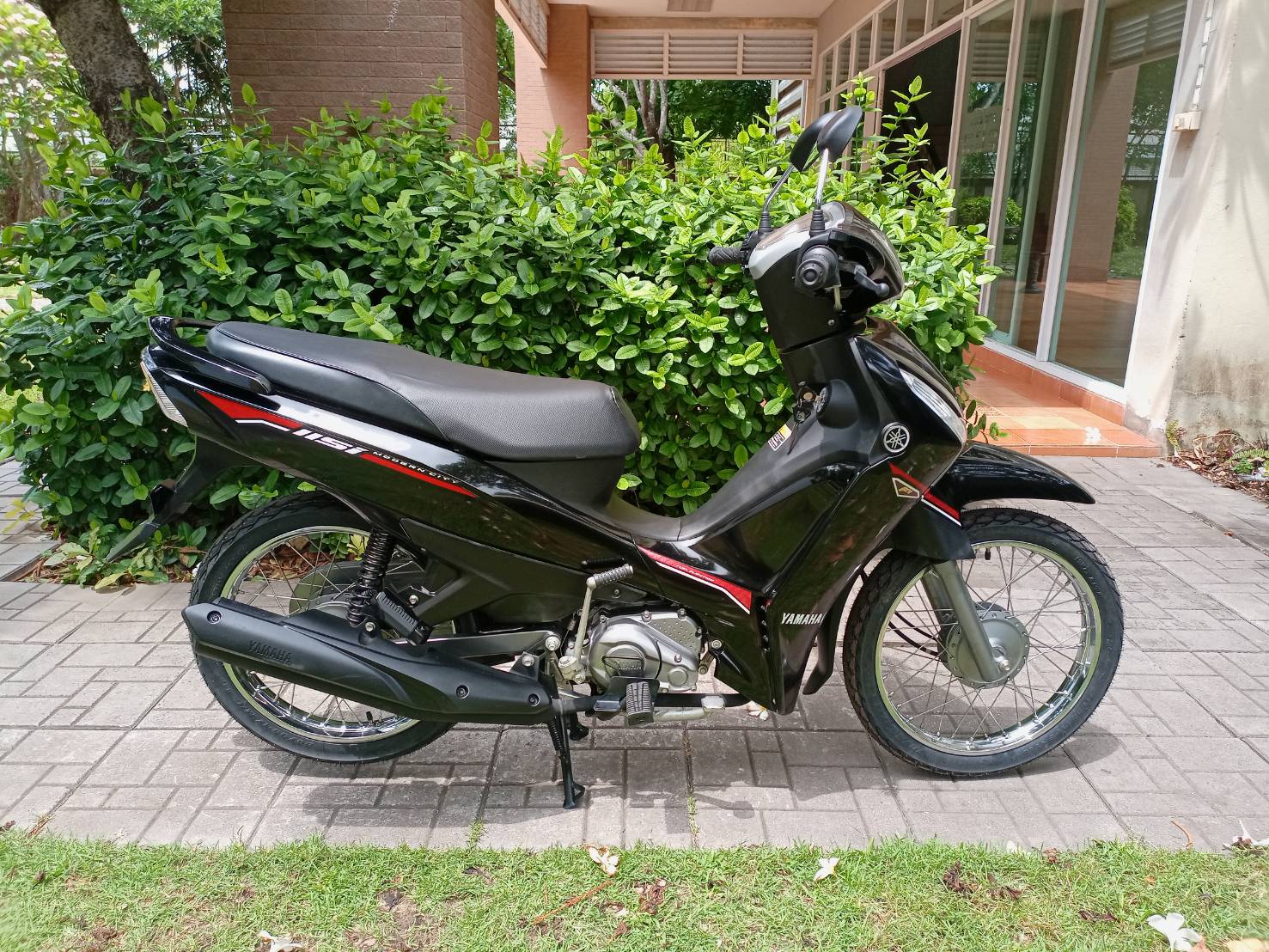 FINN 115 ดรัมเบรก สตาร์ทมือ ล้อซี่ลวด