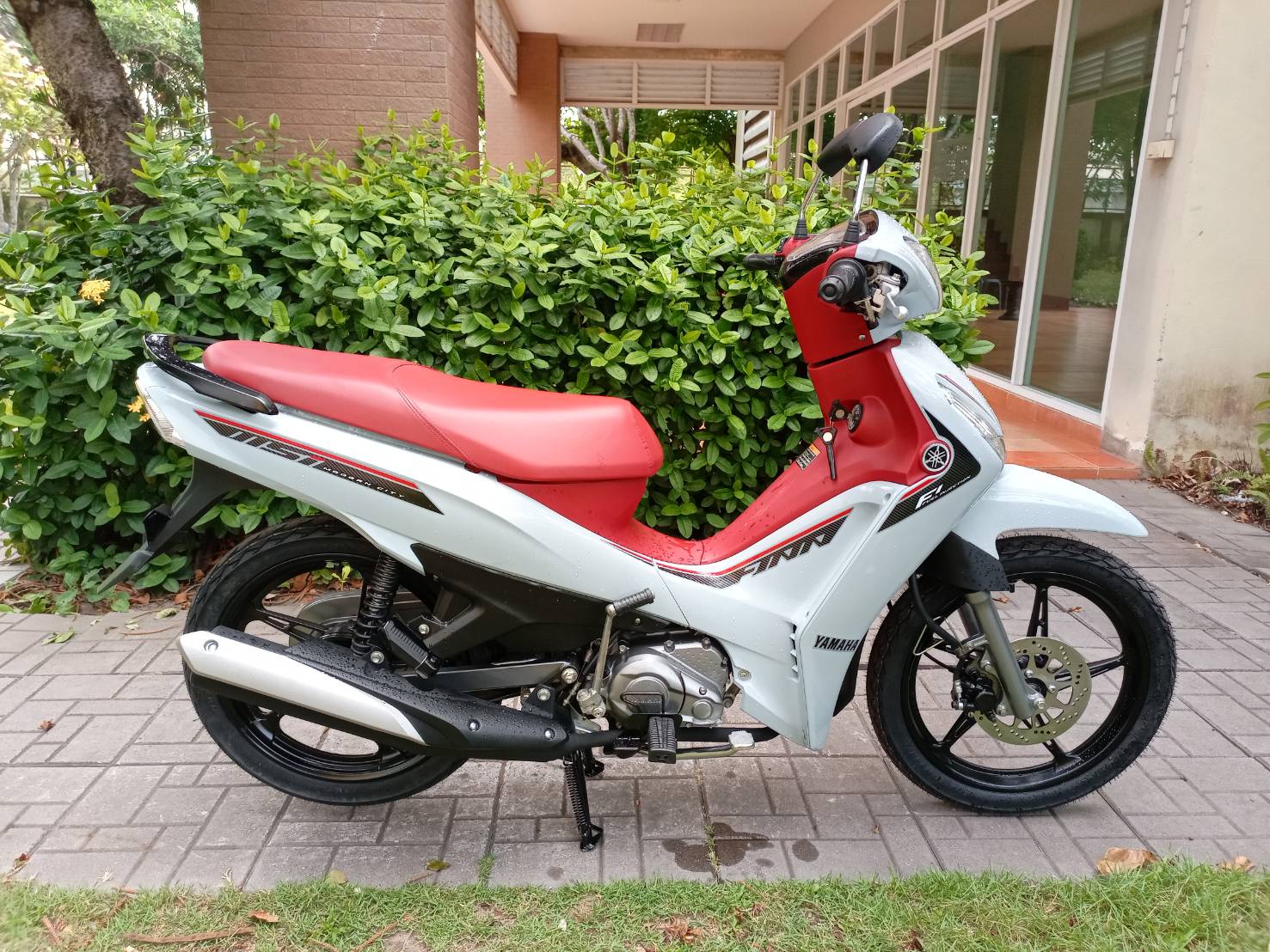 FINN 115 ดิสก์เบรกหน้า สตาร์ทมือ ล้อแม็ก UBS