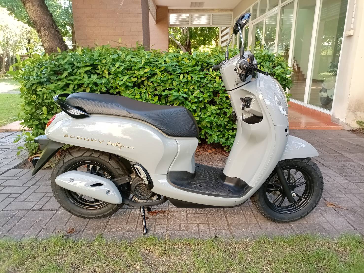 SCOOPY Prestige ล้อแม็ก คอมบายเบรก Idling stop