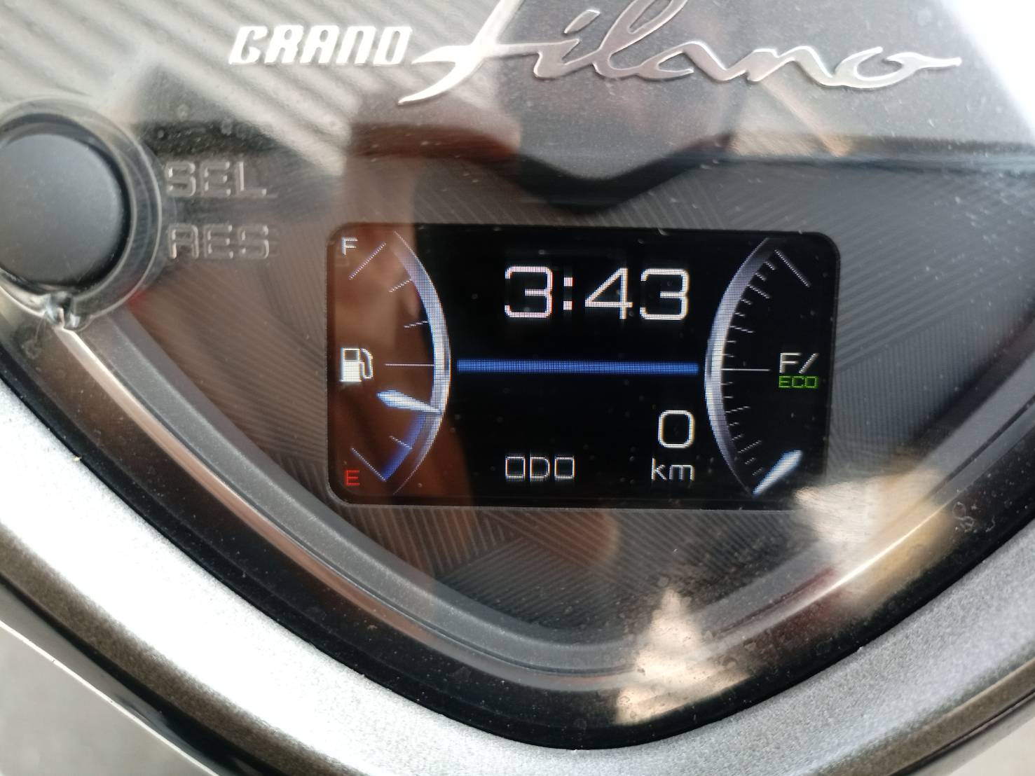 Grand Filano Hybrid Connected (ABS)
